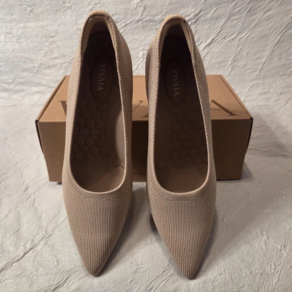 VIVAIA Deborah Almond Pointed Toe Wedge Pumps Lightweight Comfort Heels 38 US 7